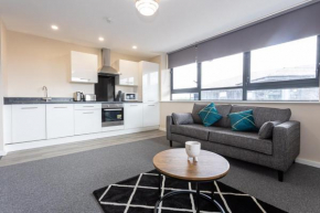 Contemporary 2 Bed Apartment Salford